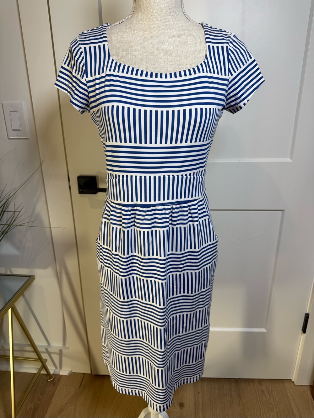 McLaughlin Blue & White Striped Knit Dress | Size Small | Pockets | Nautical